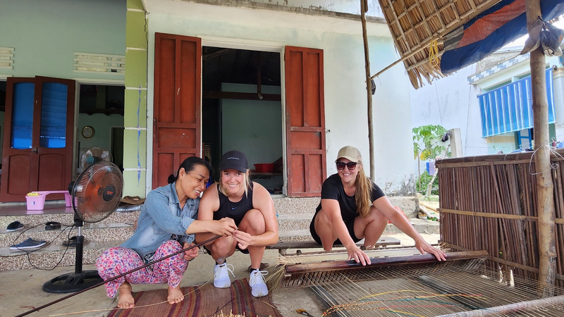 Rowing Sup/Kayak from the Coconut forest to the Craft village (6)